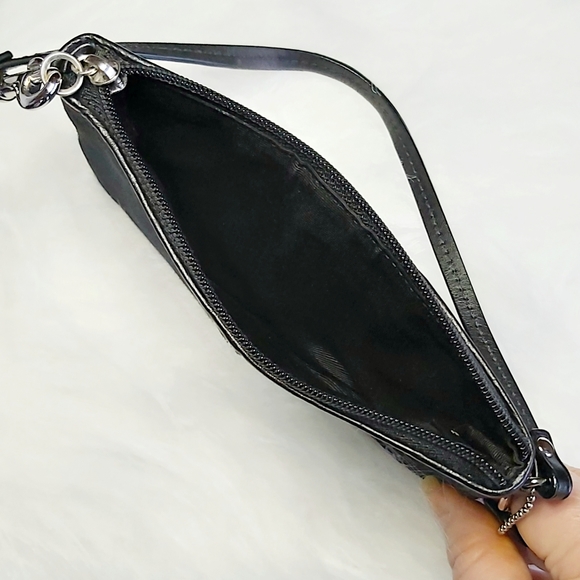 Coach Hampton Black Signature/Snakeskin Wristlet - Picture 6 of 7